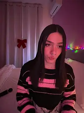 ShannonShanny online show from March 11, 2026, 5:07 pm