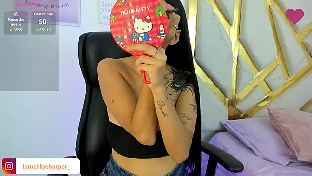 Snapshot of ChloeHarper_ chatting on October 18, 2025, 2:52 pm ChloeHarper online show from October 18, 2025, 2:52 pm