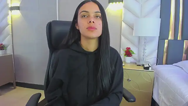 ChloeHarper  online show from March 11, 2026, 11:48 am