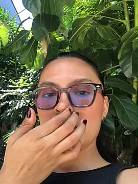 Snapshot of Gia_Mazzon chatting on April 20, 2026, 4:41 pm Gia Mazzon online show from April 20, 2026, 4:41 pm