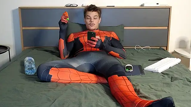 Snapshot of DENIS_HERE chatting on November 18, 2025, 7:22 am DENIS HERE online show from November 18, 2025, 7:22 am