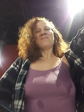 Snapshot of Exhibitionsplit chatting on February 13, 2026, 11:05 pm Exhibitionsplit online show from February 13, 2026, 11:05 pm