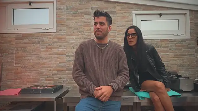 Snapshot of barfantasy chatting on October 23, 2025, 8:35 am barfantasy online show from October 23, 2025, 8:35 am