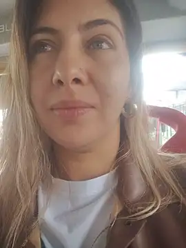 scarlett moore online show from July 18, 2026, 2:25 pm