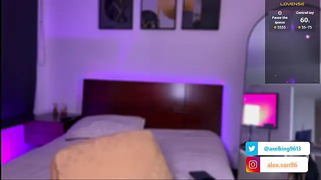 Snapshot of AxelKing1326 chatting on November 14, 2025, 10:35 pm AxelKing1326 online show from November 14, 2025, 10:35 pm