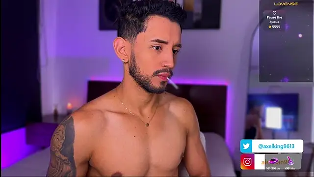 Snapshot of AxelKing1326 chatting on November 16, 2025, 9:41 pm AxelKing1326 online show from November 16, 2025, 9:41 pm