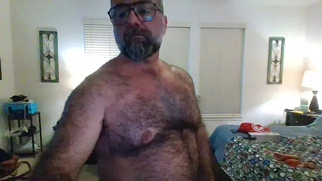 Snapshot of chainjulious chatting on December 4, 2025, 2:27 pm chainjulious online show from December 4, 2025, 2:27 pm