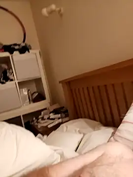 Snapshot of jonjoey123 chatting on December 5, 2024, 7:54 am jonjoey123 online show from December 5, 2024, 7:54 am