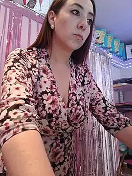 Mia Novikov online show from July 14, 2026, 8:04 pm