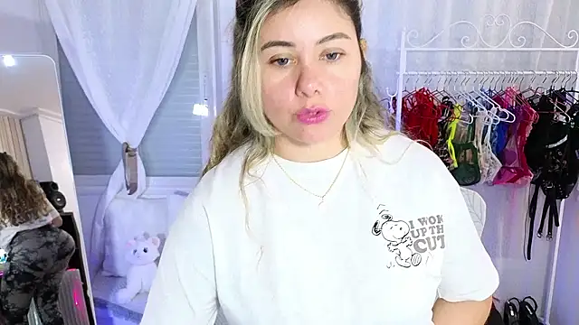 Tawny cox online show from February 6, 2026, 9:49 am