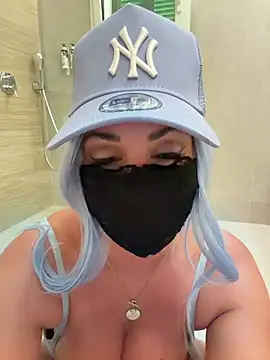 xxbabyxgiiirlxx online show from June 10, 2026, 8:37 am