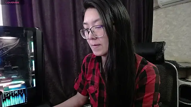 Snapshot of Brightssmiles chatting on February 11, 2025, 9:52 am Brightssmiles online show from February 11, 2025, 9:52 am