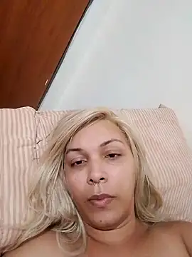 Snapshot of transgirl26 chatting on January 22, 2025, 10:05 pm transgirl26 online show from January 22, 2025, 10:05 pm