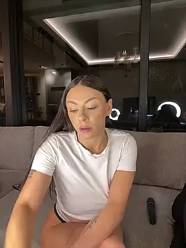 SexOnMyLvL online show from February 2, 2026, 9:14 pm