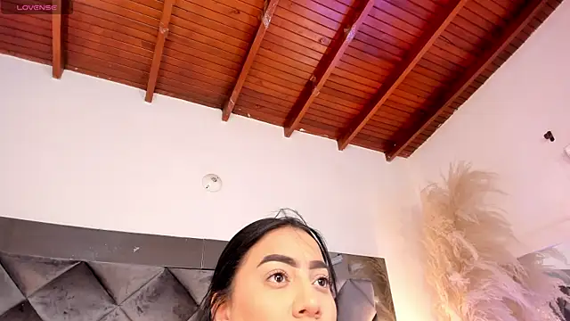 Snapshot of sofhiaa_adaams chatting on October 20, 2025, 10:10 pm sofhiaa adaams online show from October 20, 2025, 10:10 pm