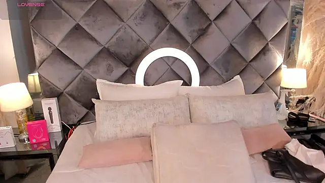 Snapshot of sofhiaa_adaams chatting on November 20, 2025, 10:31 pm sofhiaa adaams online show from November 20, 2025, 10:31 pm