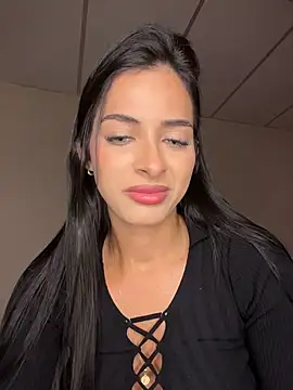 violetta-brown1 online show from March 9, 2026, 4:16 am