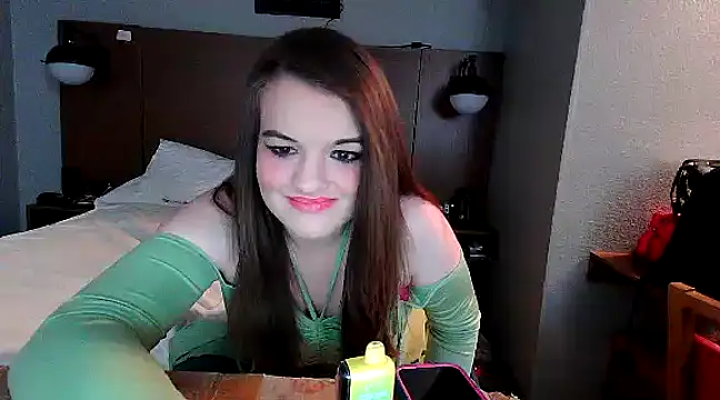 Snapshot of kittykat_1999@xh chatting on December 7, 2024, 9:22 am kittykat 1999xh online show from December 7, 2024, 9:22 am