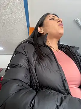 Snapshot of Juana19 chatting on October 23, 2025, 2:27 pm Juana19 online show from October 23, 2025, 2:27 pm