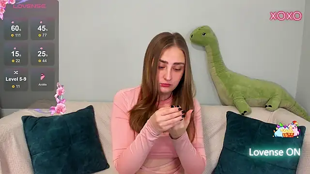 MilliStrii online show from March 7, 2026, 1:23 am