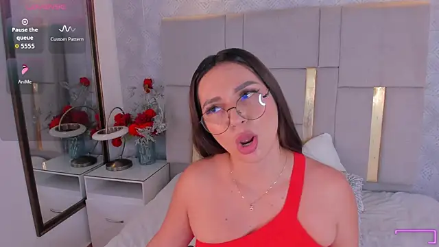 Camilaa Sanchez  online show from March 3, 2026, 3:41 pm