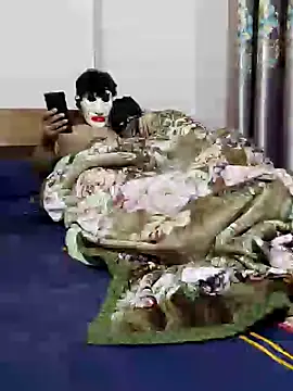 Snapshot of zentaishow chatting on December 10, 2024, 6:17 pm zentaishow online show from December 10, 2024, 6:17 pm