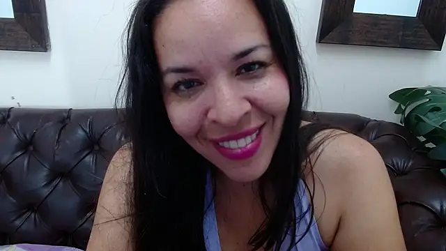 Lizeth Bels online show from February 24, 2025, 6:04 pm