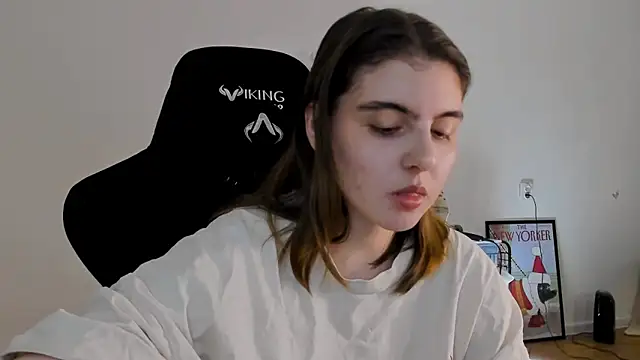 Snapshot of emmamurrr chatting on January 26, 2025, 7:20 pm emmamurrr online show from January 26, 2025, 7:20 pm