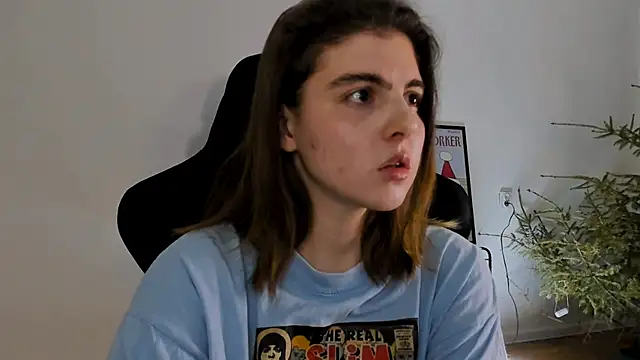 Snapshot of emmamurrr chatting on January 10, 2025, 6:38 pm emmamurrr online show from January 10, 2025, 6:38 pm