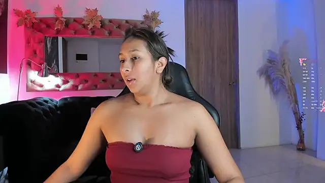 Snapshot of AmelyaMann chatting on June 16, 2026, 12:49 pm AmelyaMann online show from June 16, 2026, 12:49 pm