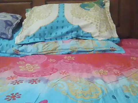 Snapshot of Nuttysub chatting on December 16, 2025, 2:05 am Nuttysub online show from December 16, 2025, 2:05 am