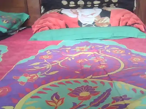 Snapshot of Nuttysub chatting on October 17, 2025, 1:53 am Nuttysub online show from October 17, 2025, 1:53 am