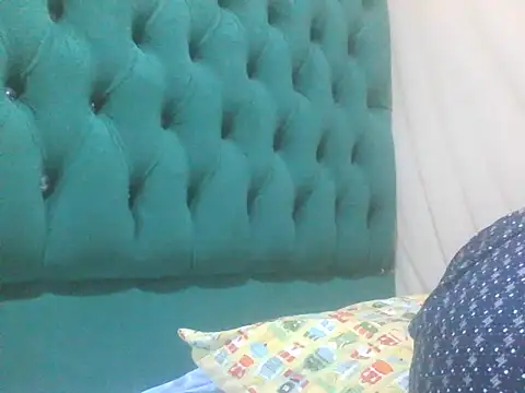 Sexy Riri online show from November 21, 2025, 10:42 pm