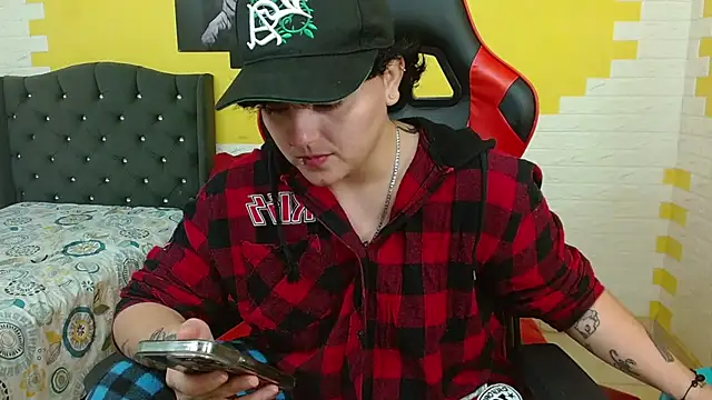 Snapshot of isabeautyx19 chatting on March 3, 2026, 5:58 am isabeautyx19 online show from March 3, 2026, 5:58 am