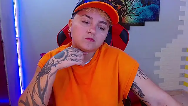 isabeautyx19 online show from March 7, 2025, 3:08 am