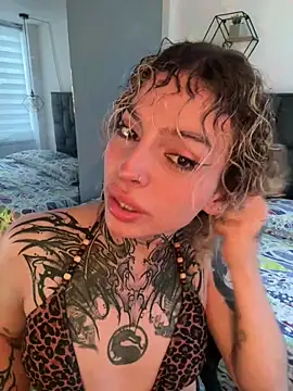 Snapshot of Bonnie_vega chatting on June 13, 2026, 9:24 pm Bonnie vega online show from June 13, 2026, 9:24 pm