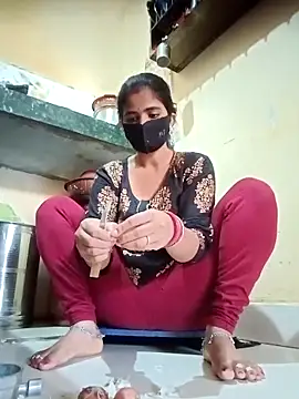 Mamta Chaterjee online show from October 9, 2025, 2:23 am