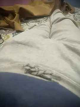 Snapshot of ak007_desire chatting on November 13, 2025, 10:24 pm ak007 desire online show from November 13, 2025, 10:24 pm