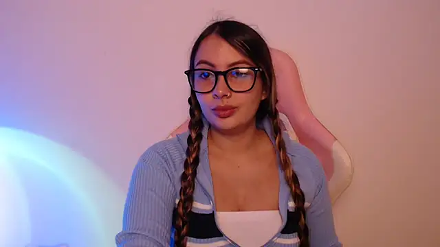 Snapshot of lalawhitte chatting on November 27, 2025, 2:17 pm lalawhitte online show from November 27, 2025, 2:17 pm