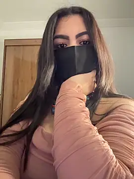 Hot-Sarah-arab online show from March 4, 2026, 8:05 pm