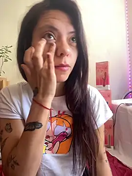 Snapshot of melisabunnny chatting on November 22, 2025, 3:55 pm melisabunnny online show from November 22, 2025, 3:55 pm