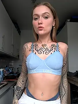 Snapshot of Goldloeckchen159 chatting on February 12, 2026, 11:10 am Goldloeckchen159 online show from February 12, 2026, 11:10 am