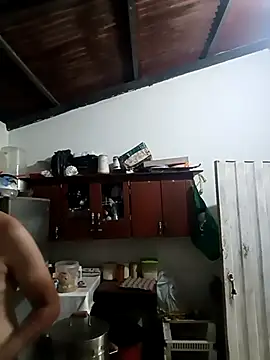 Snapshot of walwan85 chatting on November 13, 2025, 12:14 am walwan85 online show from November 13, 2025, 12:14 am