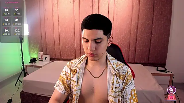 Snapshot of Brat_ chatting on October 20, 2025, 7:58 pm Brat online show from October 20, 2025, 7:58 pm