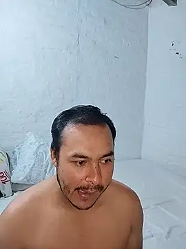 Snapshot of piton77 chatting on November 28, 2025, 11:10 am piton77 online show from November 28, 2025, 11:10 am