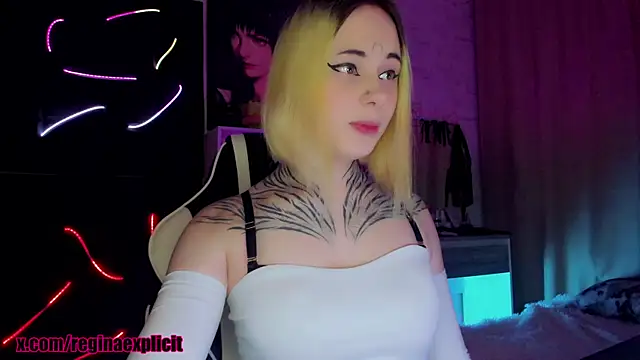 Snapshot of snake__bites chatting on October 10, 2025, 11:16 pm snake bites online show from October 10, 2025, 11:16 pm