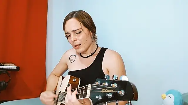 Snapshot of Catnessa chatting on October 19, 2025, 12:13 am Catnessa online show from October 19, 2025, 12:13 am