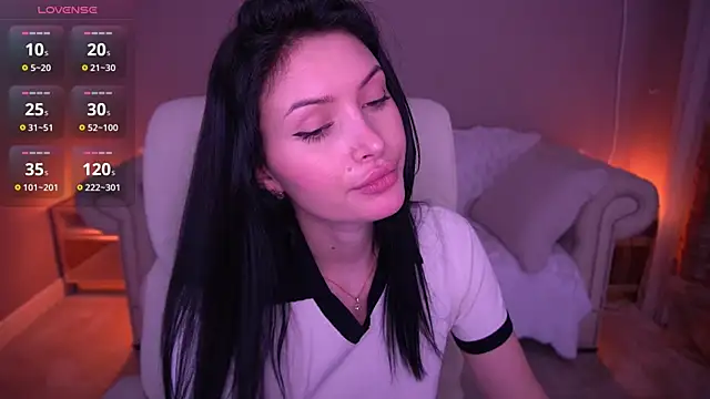 MilaSecrett online show from November 23, 2025, 2:16 pm