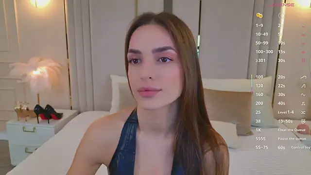 BellaHalles online show from April 25, 2026, 6:16 am
