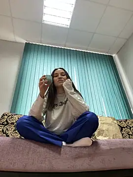 Snapshot of Jinna_milli chatting on March 2, 2025, 11:19 am Jinna milli online show from March 2, 2025, 11:19 am